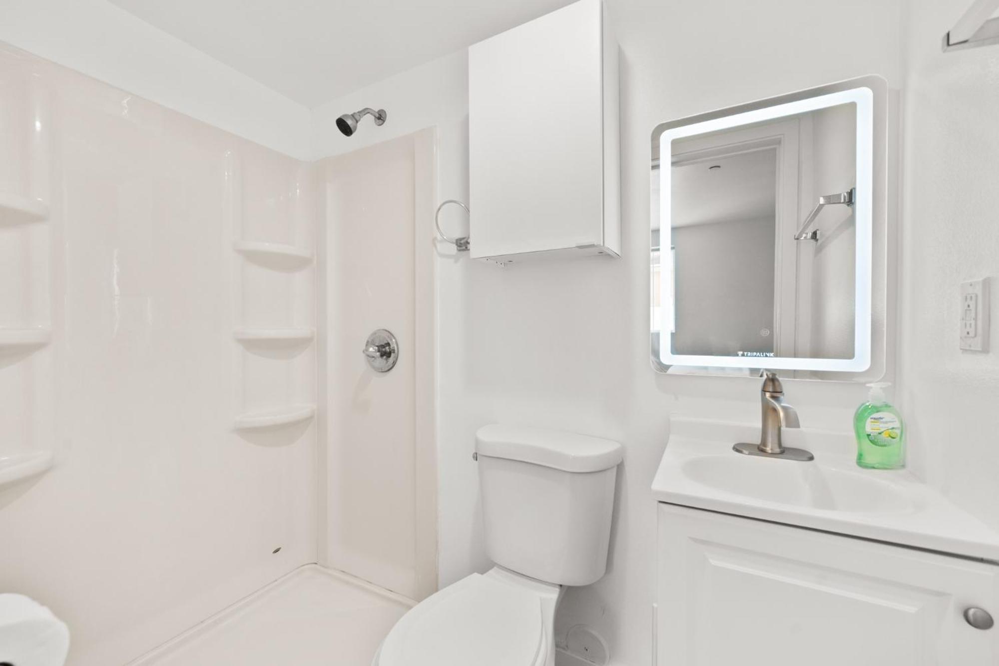 Perfect Location Near Usc, 1Bedroom With Shared Access Los Angeles Extérieur photo