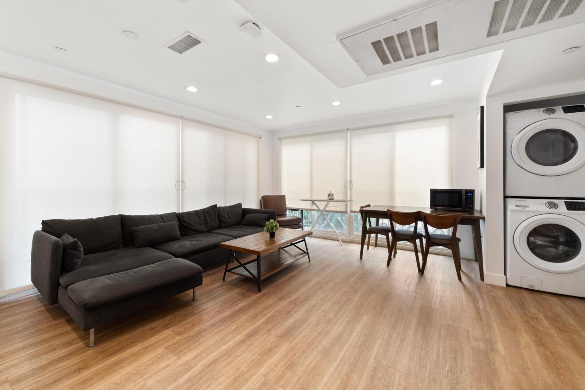 Perfect Location Near Usc, 1Bedroom With Shared Access Los Angeles Extérieur photo